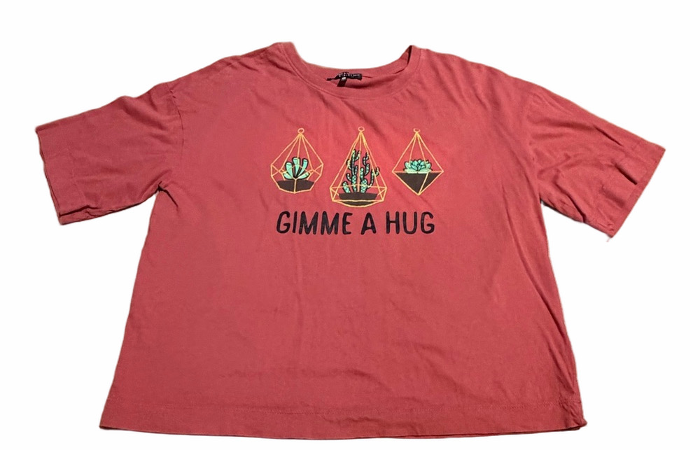Gimme A Hug Graphic Women’s Tee - Coral